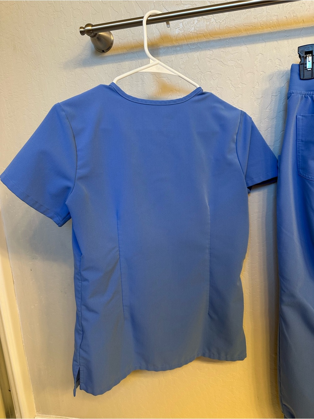 Figs Ceil Blue Scrub Top and Pants Set - Picture 4 of 9